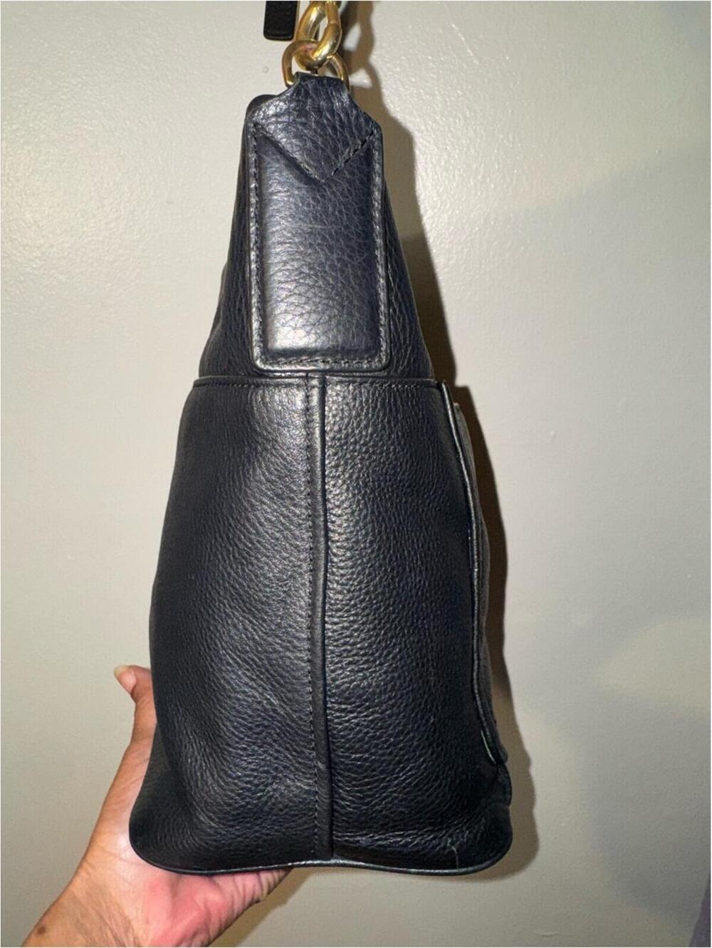 Marc Jacobs Gotham Black Pebbled Leather Bucket Bag - Picture 6 of 13